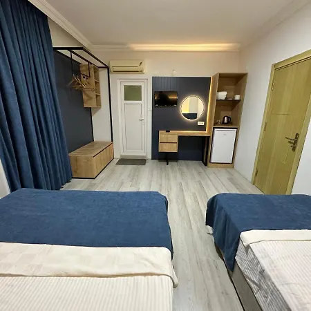 Hotel Enda Lara *
